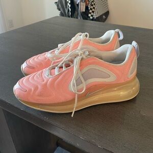 RARE nike air max 720 bleach coral Sneakers size 7.5